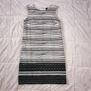 ANN TAYLOR SHIFT DRESS